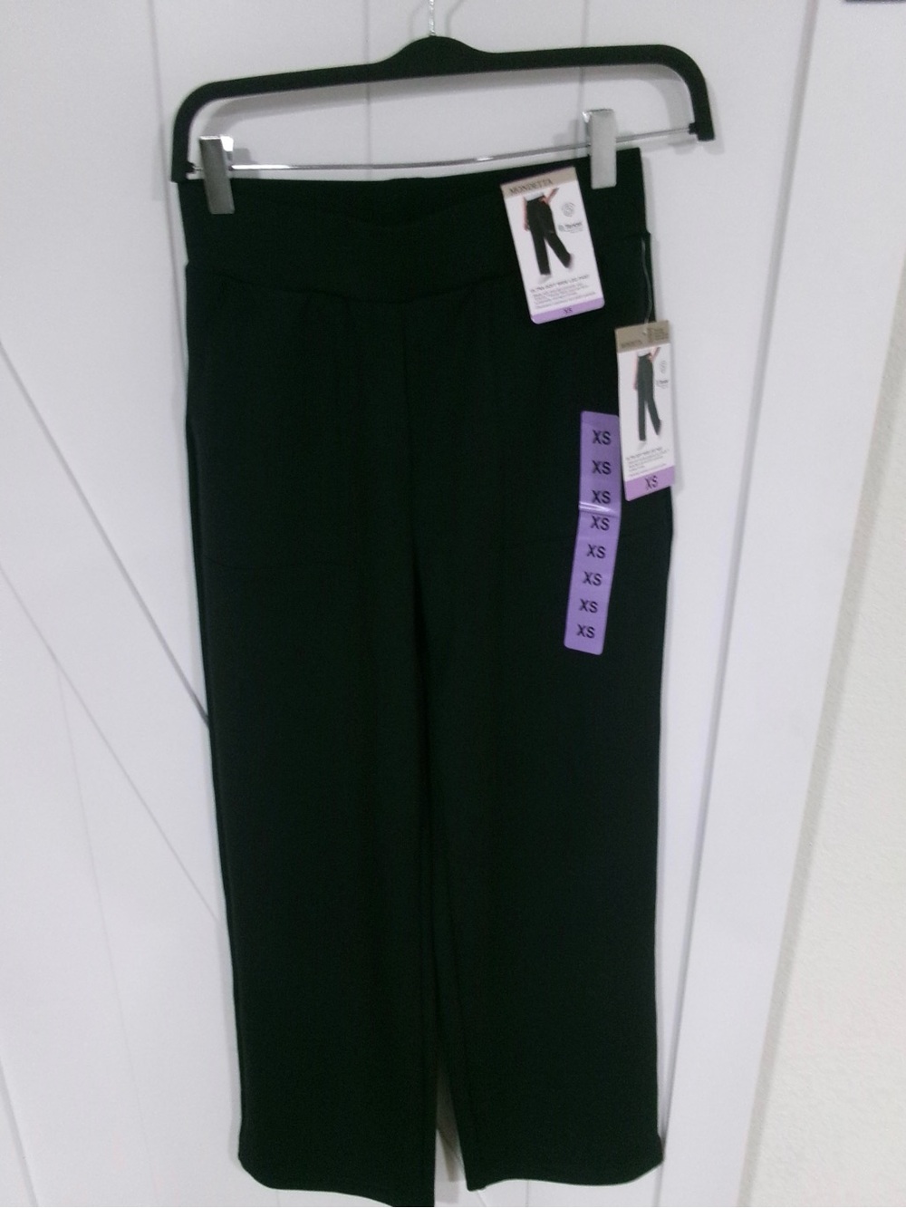 Mondetta Black Wide-Leg Pants